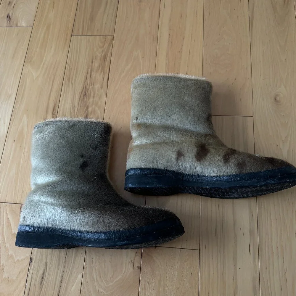 Vintage Sealskin Genuine Fur Winter Boots Mid Calf Spotted Seal - Picture 2 of 6